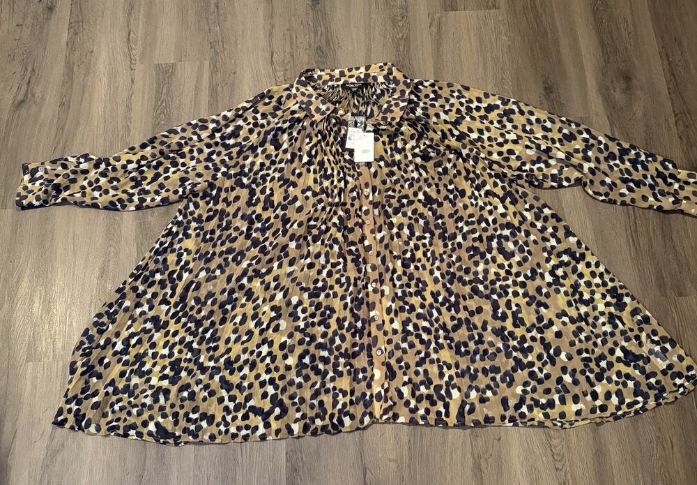 Arna York Plus 22/24 Leopard Print Chiffon Collared Button Front Blouse